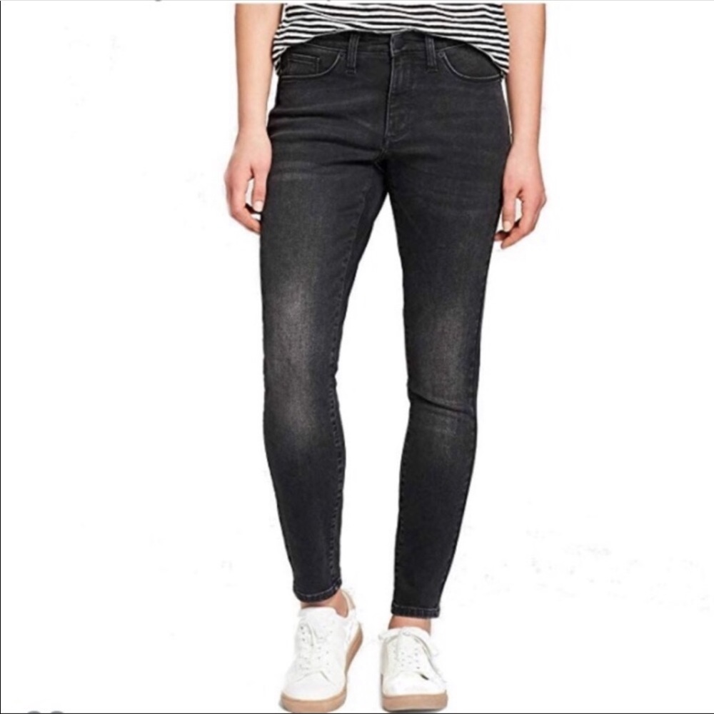 New Universal Thread High Waisted Black Jeans